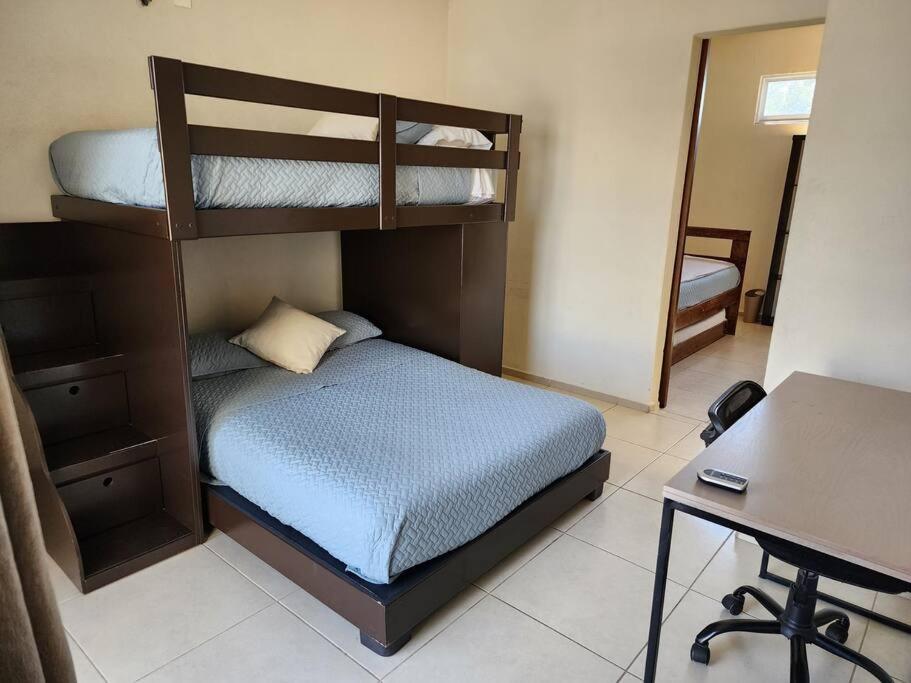 Casa Para Grupos Grandes Por El Iteso Гвадалахара Экстерьер фото